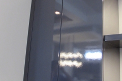 Uppercabinet_lacquered_Detail