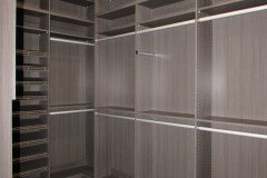 Sterling_Ridge_Closet_Detail
