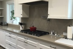 Kitchen-Hood-and-Range