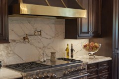 Kitchen_Hood_Detail_Marble_Backsplash